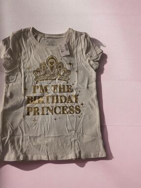 Girls' 'I'm The Birthday Princess' Short Sleeve Tee - Gold Print NWT
